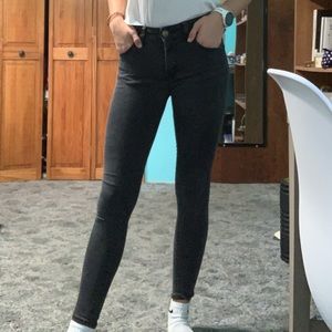 Black American Eagle Super Stretch Jeggings